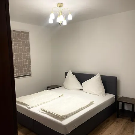 Apartment Dusper
